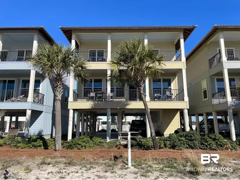 1632 W Beach Blvd #8, Gulf Shores, AL 36542