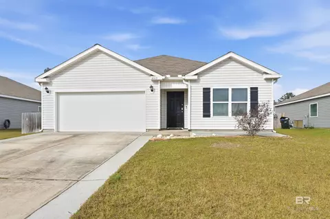 8062 Pickwick Dr, Foley, AL 36535