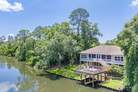 12975 Dixie Rd, Fairhope, AL 36532
