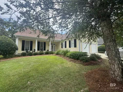 30851 Pine Ct, Spanish Fort, AL 36527