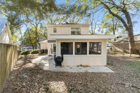 Exterior - 149 Montclair Loop, Daphne, AL 36526 photo 4 of 8