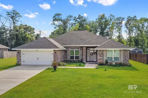 23038 Ridgewood Dr, Robertsdale, AL 36567