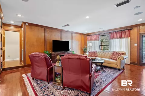 1517 E Ridgeland Rd, Mobile, AL 36695 photo 8