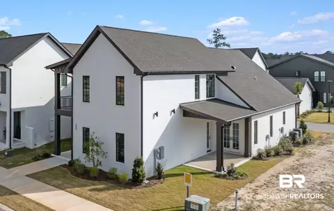 906 Inlet Cir, Gulf Shores, AL 36542