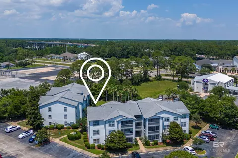 2200 W 2nd St #304D, Gulf Shores, AL 36542