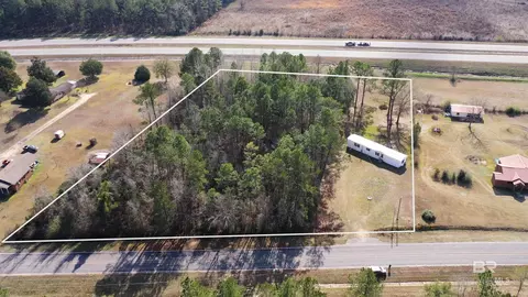 818 Twin Bridges Rd, Flomaton, AL 36441