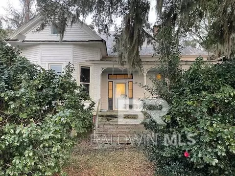 1301 Lovette Ln, Daphne, AL 36526