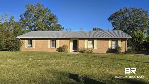 615 Pedigo Ave, Foley, AL 36535