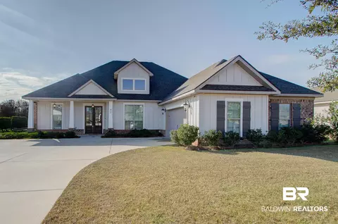 704 Culpeo Ave, Fairhope, AL 36532