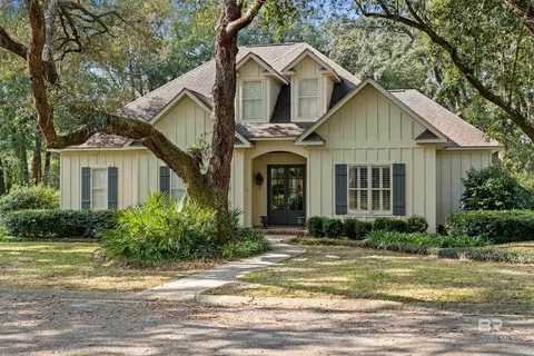 17145 Tennis Club Dr #11, Fairhope, AL 36532