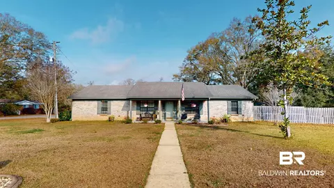 5109 Glenshire Dr, Loxley, AL 36551