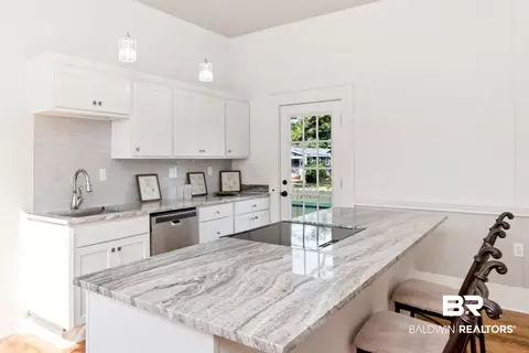 352 Marine St, Mobile, AL 36604 photo 6