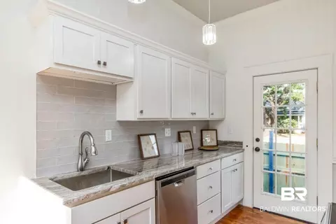 352 Marine St, Mobile, AL 36604 photo 7
