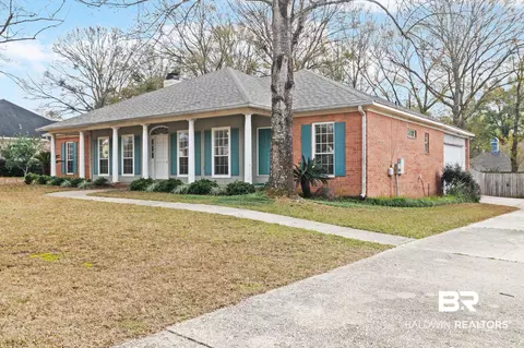 7693 Pembroke Cir, Mobile, AL 36695