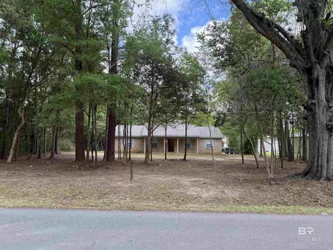 317 E Orange Ave, Foley, AL 36535