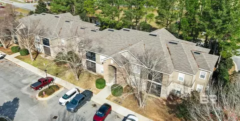 450 Park Ave #108, Foley, AL 36535