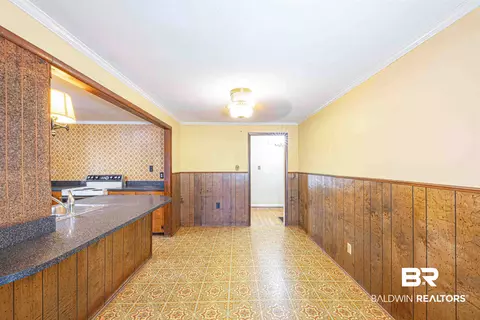 308 Valley Rd, Chickasaw, AL 36611 photo 18