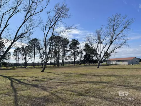 11271 John Bloch Rd, Elberta, AL 36530