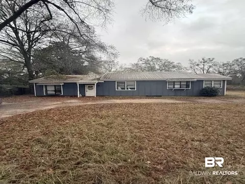 6745 Carol Plantation Rd, Theodore, AL 36582