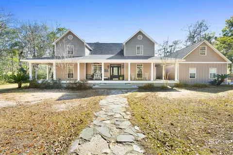 10750 Poser Dr, Fairhope, AL 36532