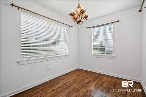 11 York Pl, Mobile, AL 36608 photo 5