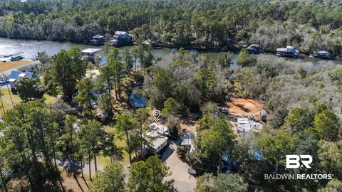 15565 Juniper Ln, Summerdale, AL 36580