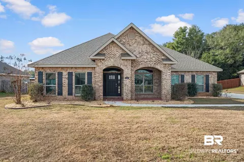 737 Winesap Dr, Fairhope, AL 36532