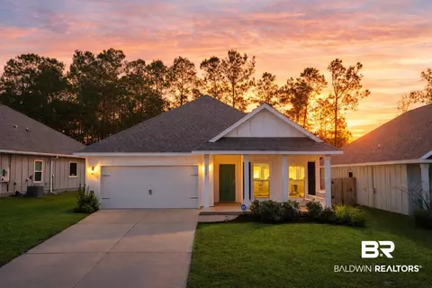 379 N Landward Dr, Gulf Shores, AL 36542