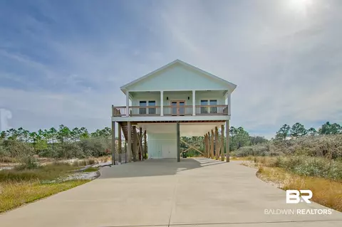 6680 Driftwood Dr, Gulf Shores, AL 36542
