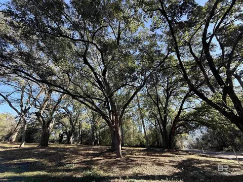 0 Fairland Ave, Fairhope, AL 36532