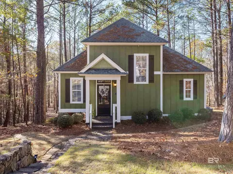 168 Village Cir, Dadeville, AL 36853