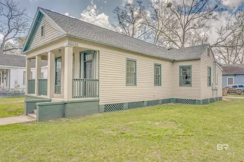 1013 Elmira St, Mobile, AL 36604