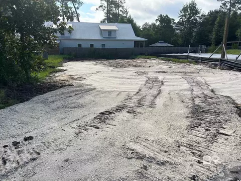 5636 Georgia St, Orange Beach, AL 36561
