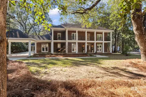 37 Signal Hill Rd, Spanish Fort, AL 36527