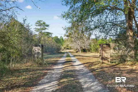 29635 Gardner Rd, Elberta, AL 36530 photo 3