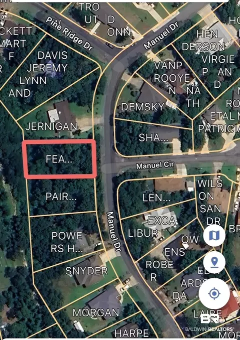 2711 Manuel Dr, Lillian, AL 36549