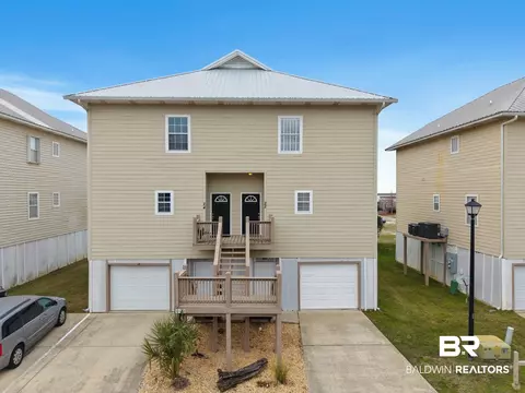 4 Yacht Club Dr #22, Daphne, AL 36526