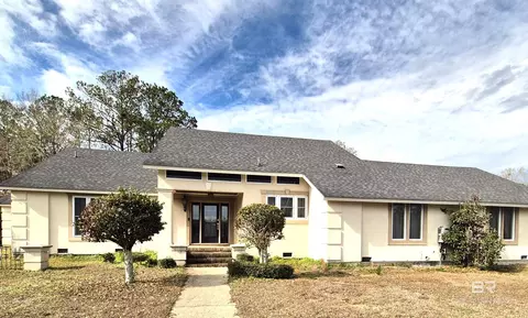 104 Wall Dr, Evergreen, AL 36401