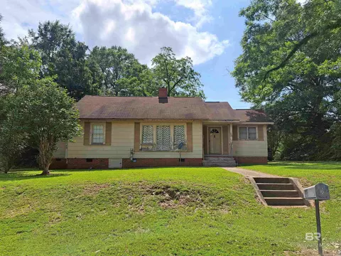 309 Bellview Ave, Evergreen, AL 36401