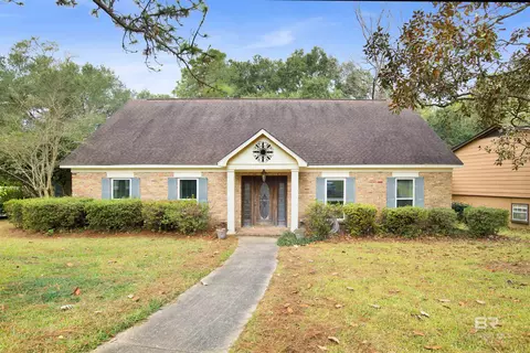 5770 Chester Ct, Mobile, AL 36609
