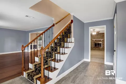 5770 Chester Ct, Mobile, AL 36609 photo 3