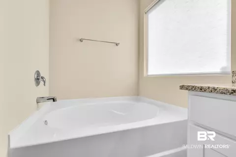 8120 Irwin Loop, Daphne, AL 36526 photo 14