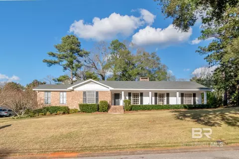 4120 Ursuline Dr, Mobile, AL 36608