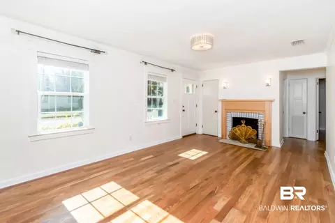 10 Hathaway Rd, Mobile, AL 36608 photo 4