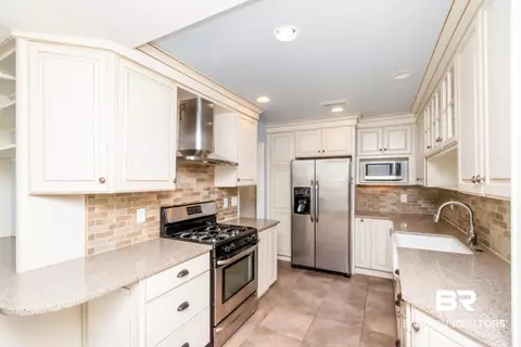 10 Hathaway Rd, Mobile, AL 36608 photo 9