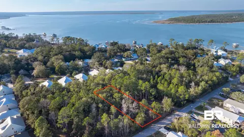 4851 Boat St, Orange Beach, AL 36561