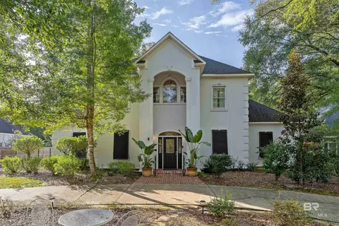 109 Pinetop Cir, Fairhope, AL 36532