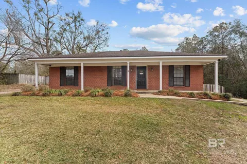 814 Deer Run Dr, Saraland, AL 36571