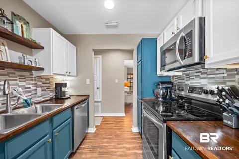 312 Vanderbilt Dr, Mobile, AL 36608 photo 13
