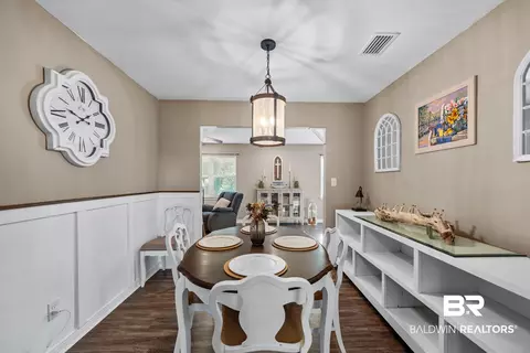 312 Vanderbilt Dr, Mobile, AL 36608 photo 9